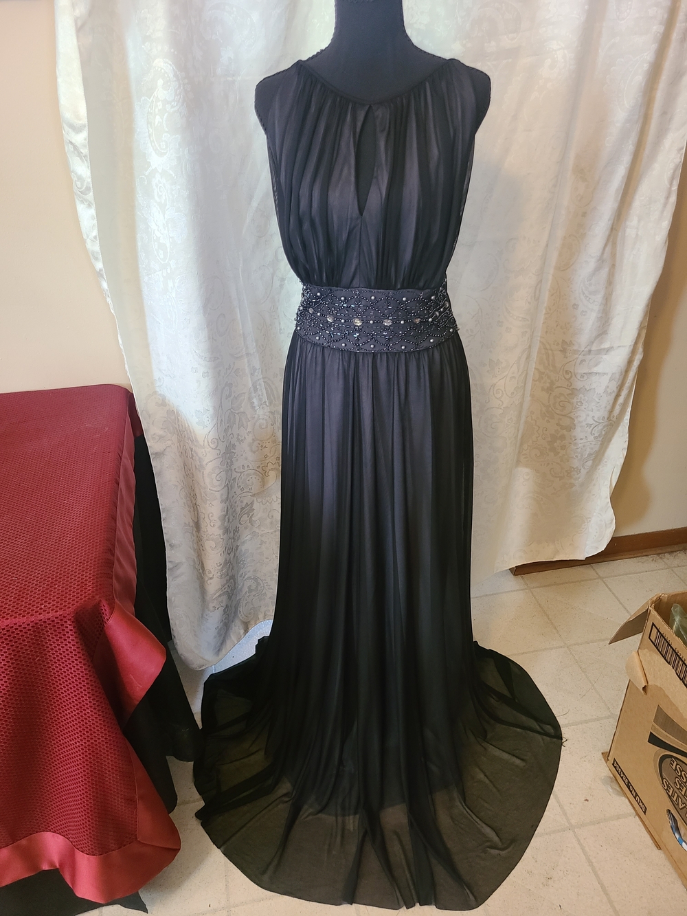 Jessica Howard Black Beaded Waist Maxi Dress